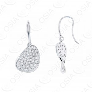 18 KARAT DIAMOND EARRING