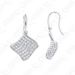 18 KARAT DIAMOND EARRING