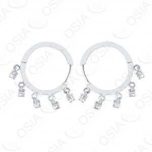 18 KARAT DIAMOND EARRING