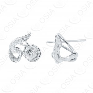 18 KARAT DIAMOND EARRING